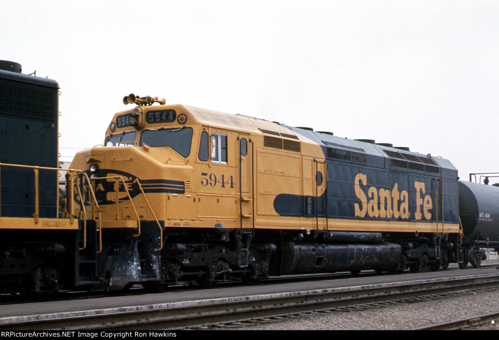 ATSF 5944